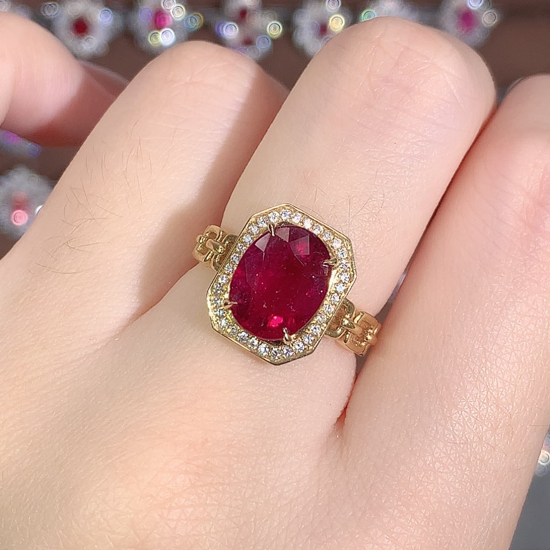 戒指18K金镶嵌碧玺3.28ct/天然宝石/七天无理由