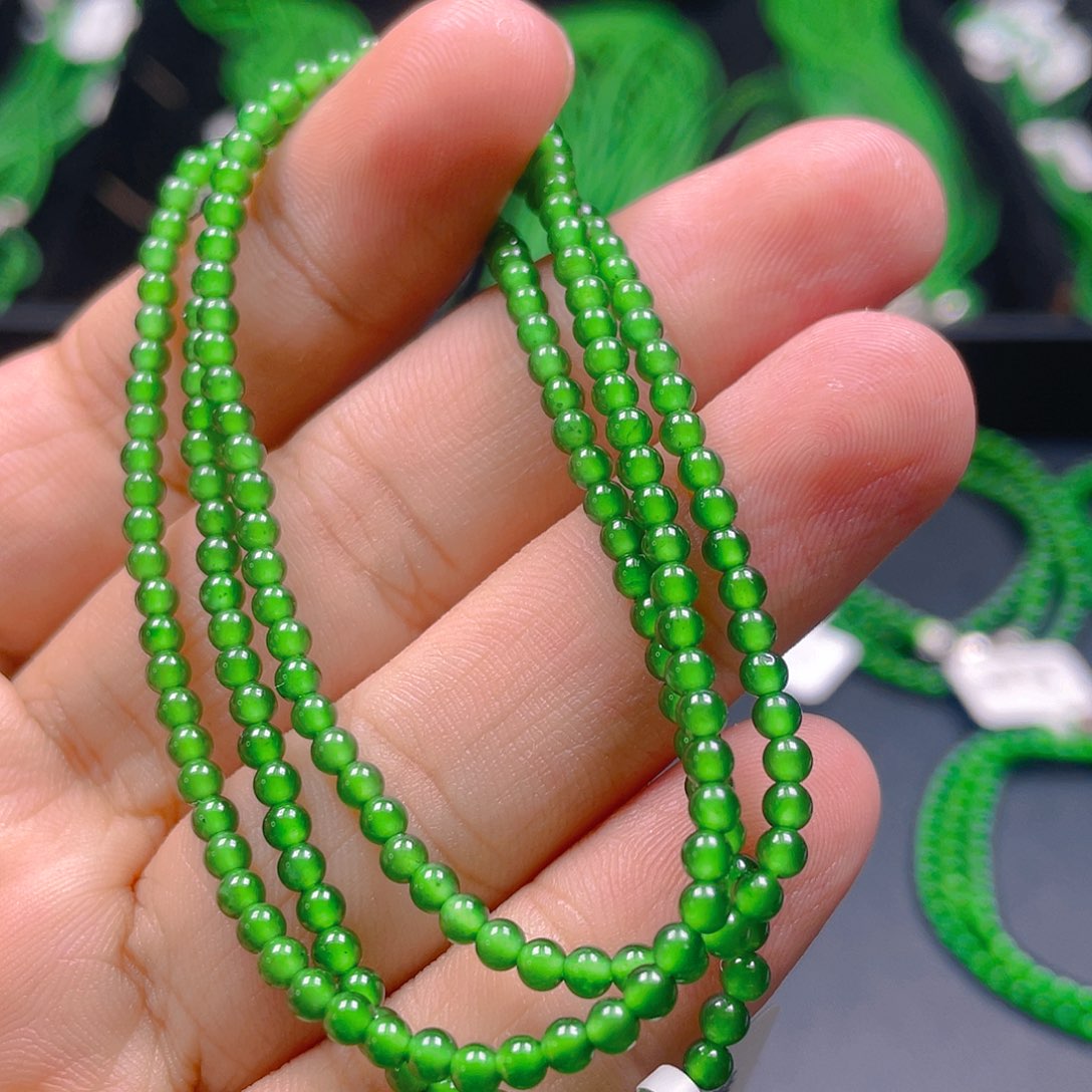 翡翠未镶嵌颈饰天然A货翡翠