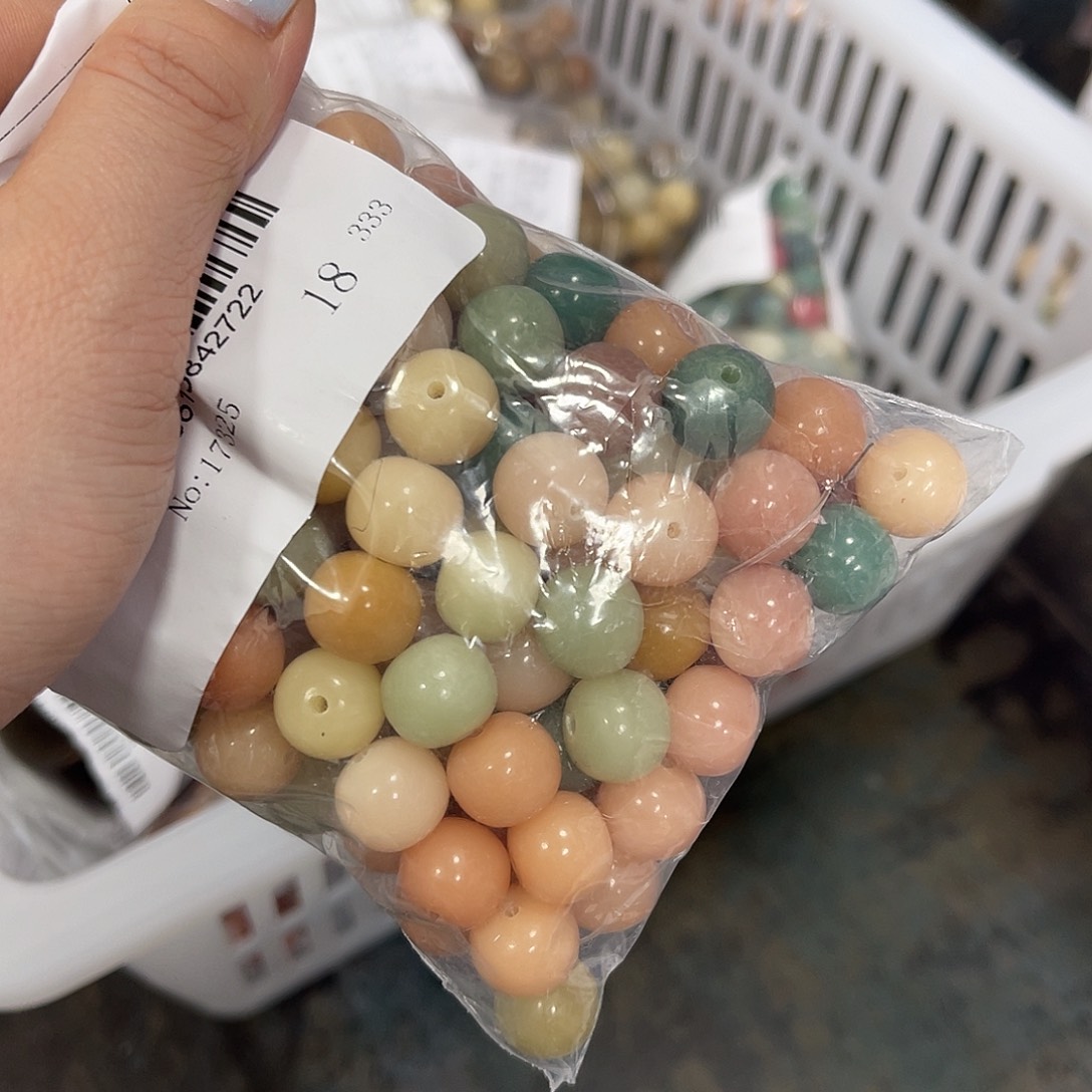 白玉菩提吊坠z微瑕锅底11mm/100+20颗