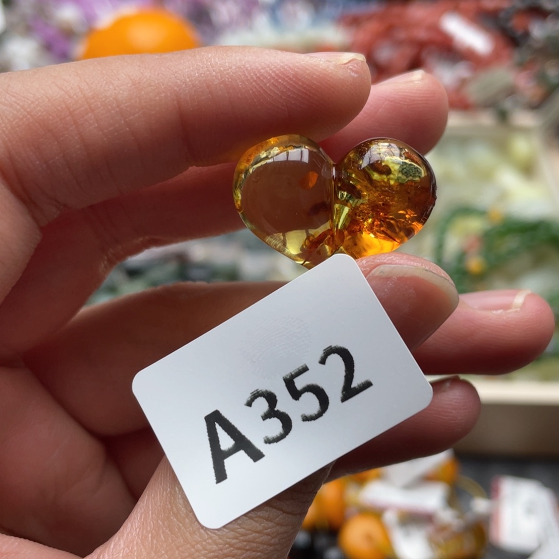 琥珀颈饰未镶嵌多样性