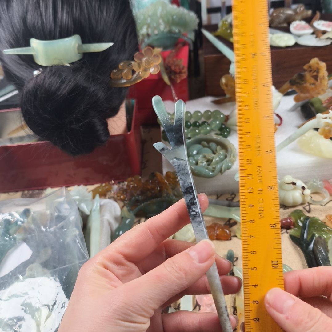 蛇纹石玉发饰合金