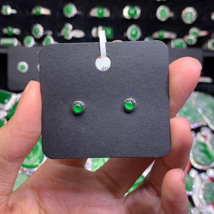 【闪购商品】翡翠耳饰银S925镶嵌天然翡翠