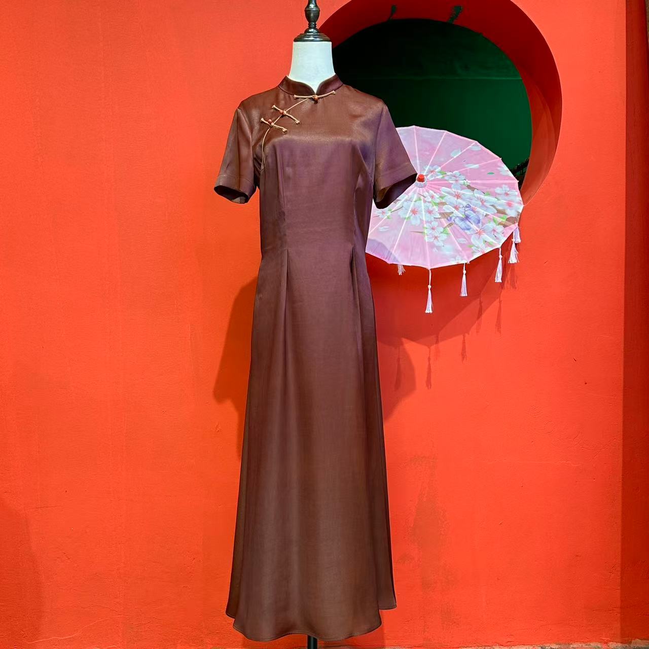 艾可原创  旗袍款连衣裙 素邹缎红云纱 长125