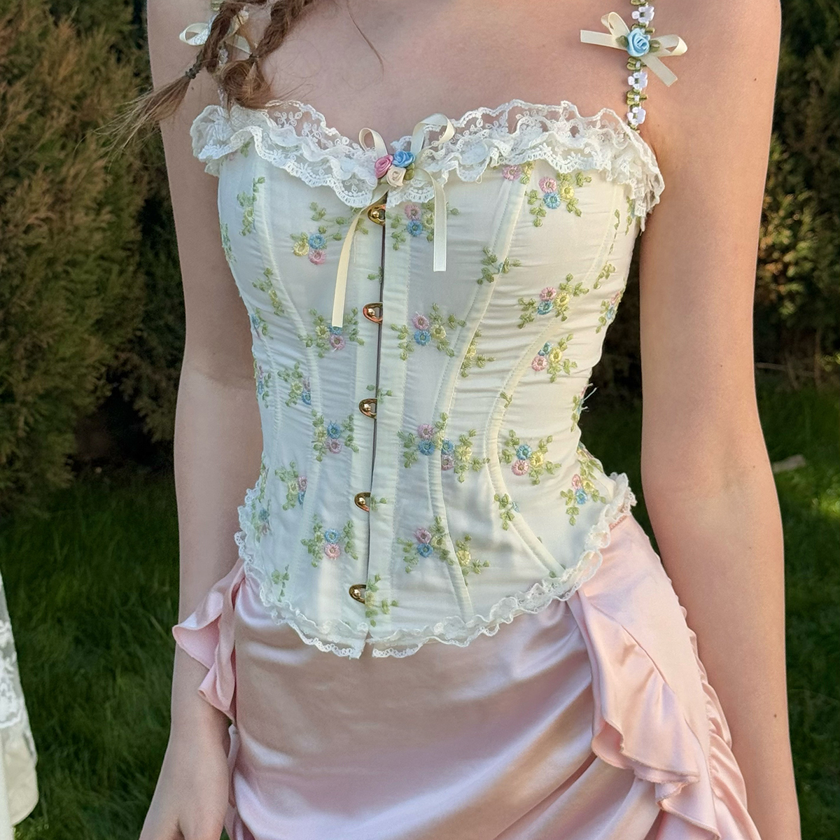 LaceMade 春田花花 法式甜美田园风蕾丝刺绣鱼骨掐腰吊带胸衣女夏