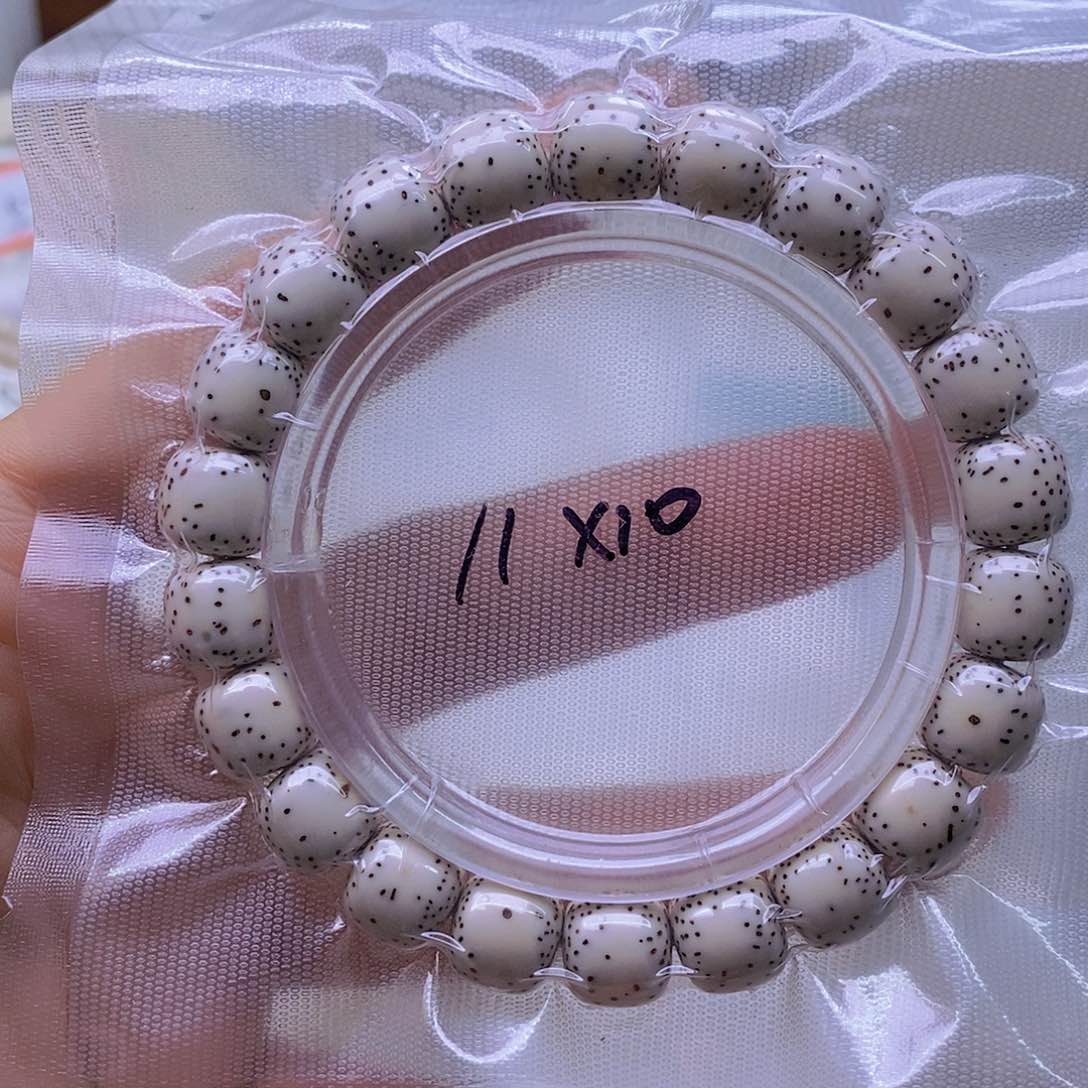 星月菩提手串原白