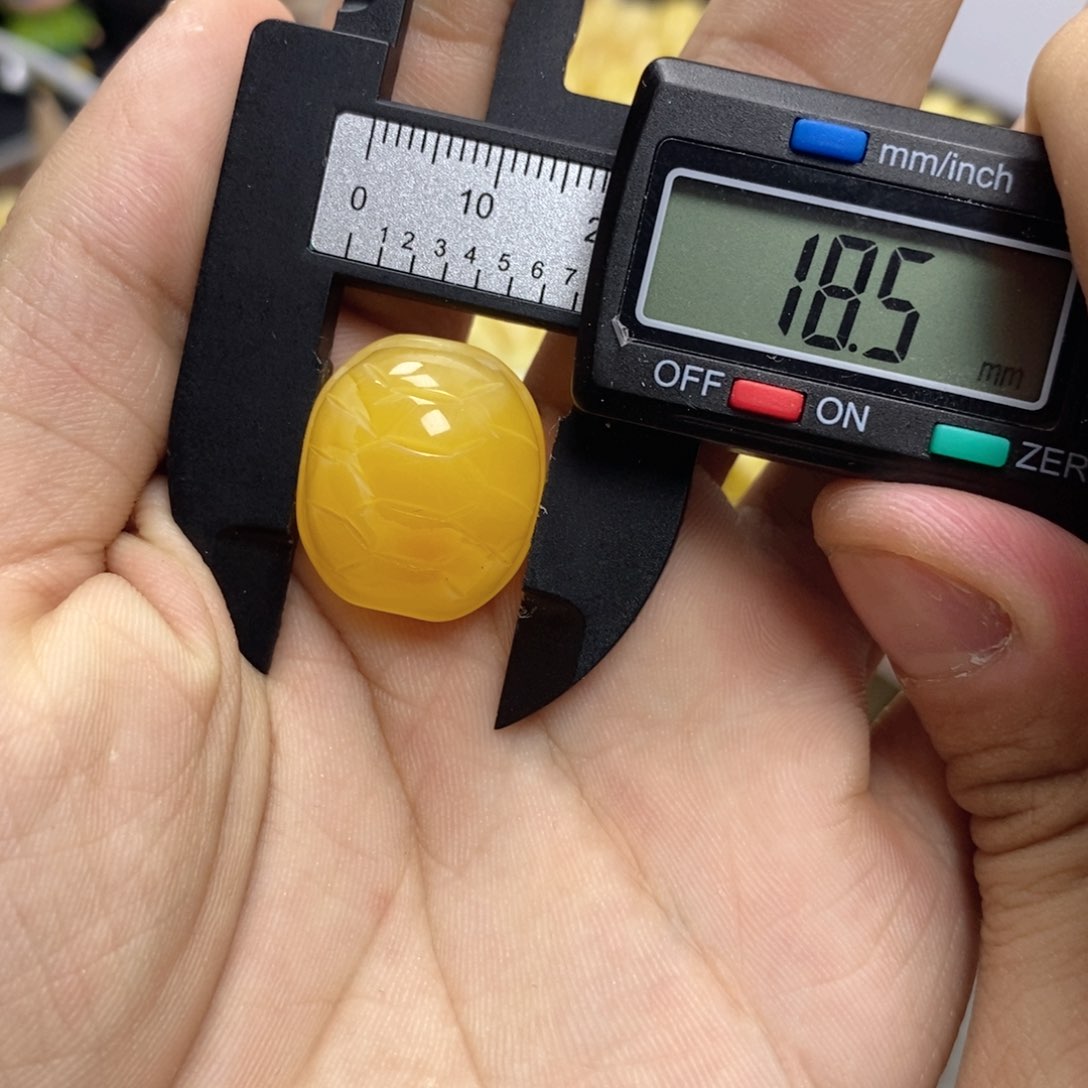 琥珀吊坠(不含链)未镶嵌