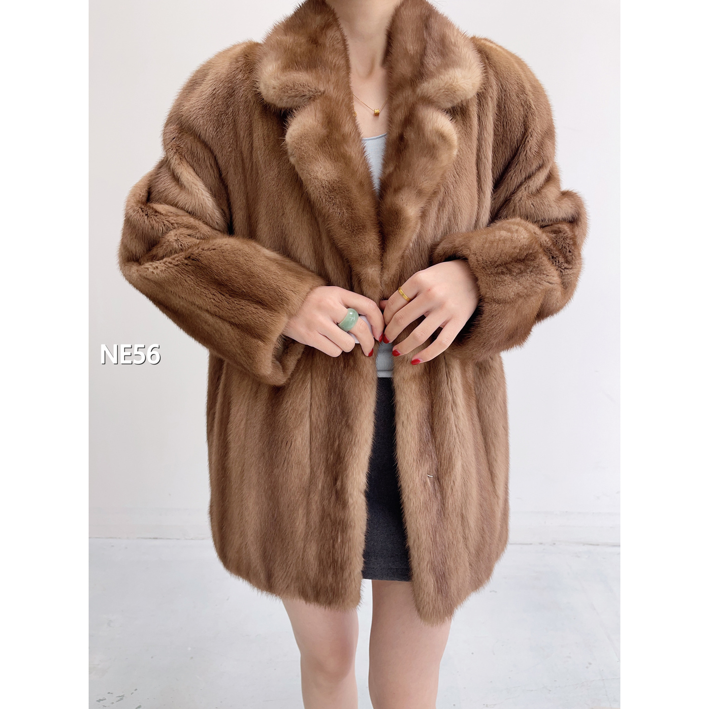 【NE56】M 蜜茶棕短款全抽水貂毛外套（肩41胸104衣71袖61）05056