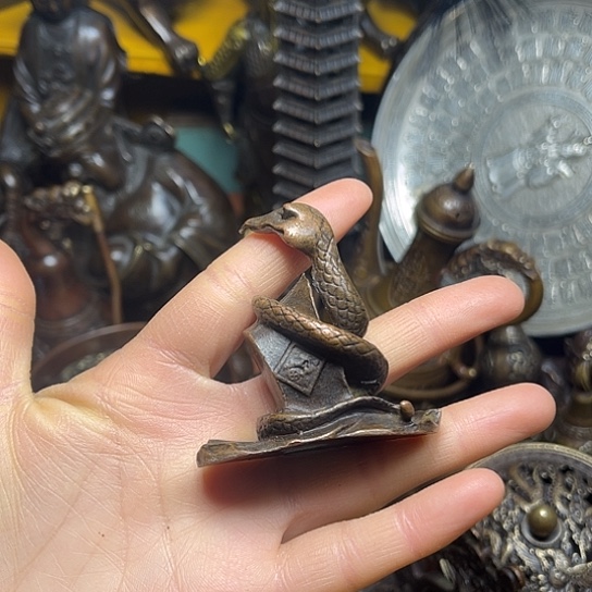 精美铜器精美摆件