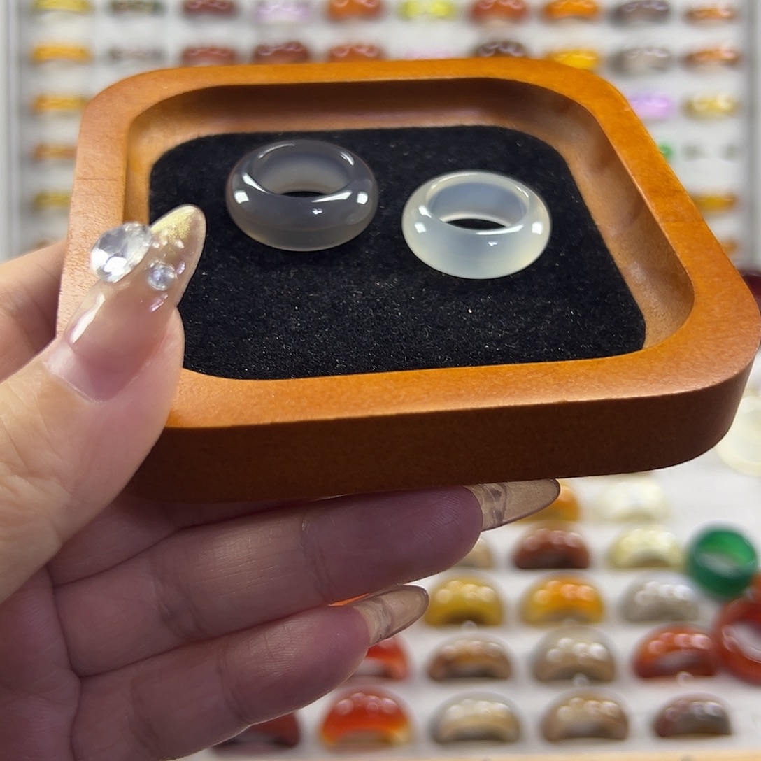 玛瑙/玉髓未镶嵌戒指A1不退换15.9港12