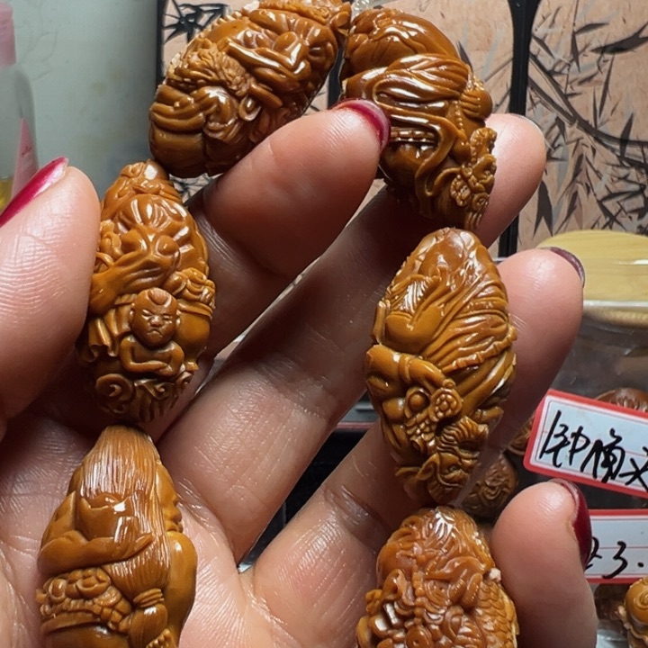 手串/手链橄榄核兜***?强行招财