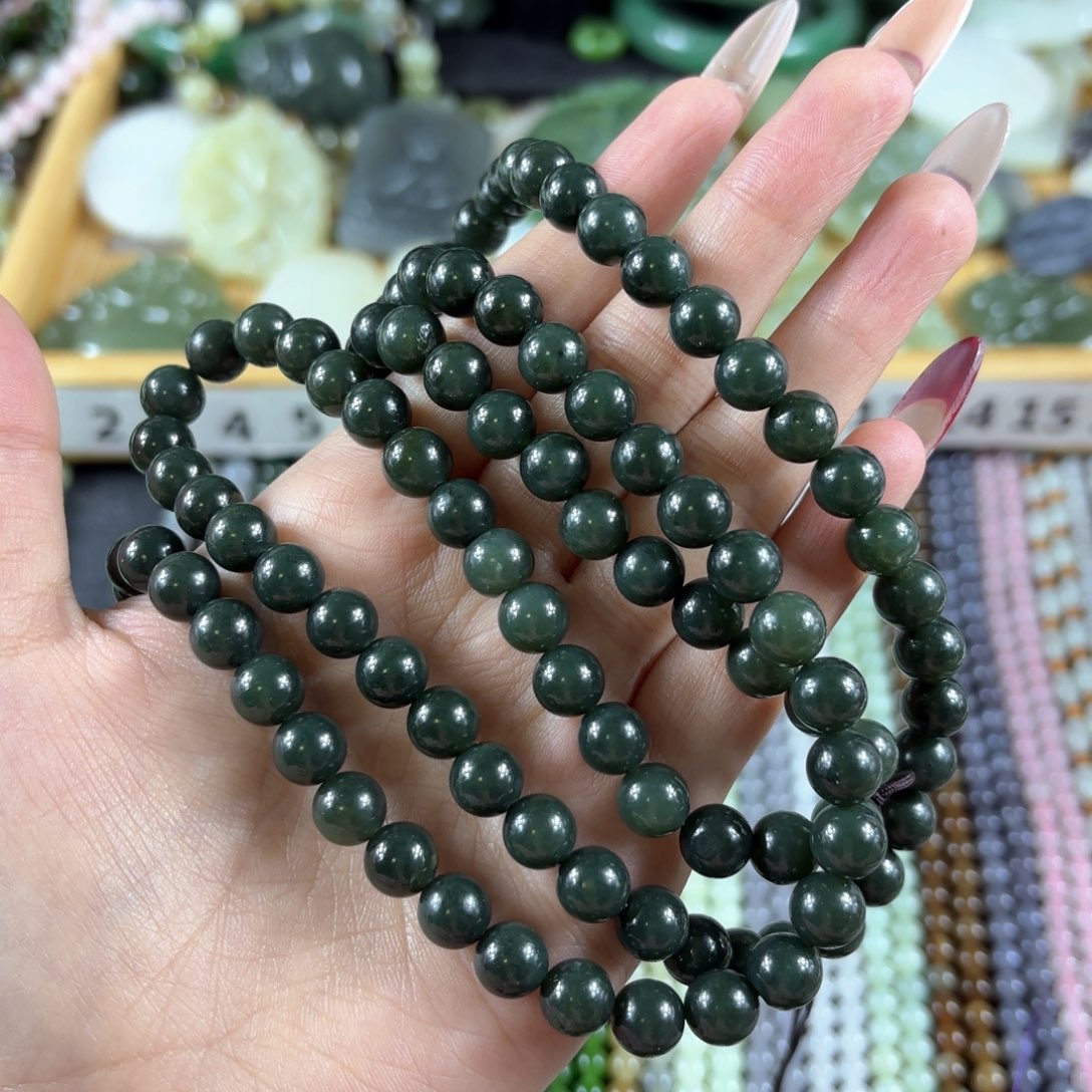 和田玉颈饰未镶嵌郝***爷