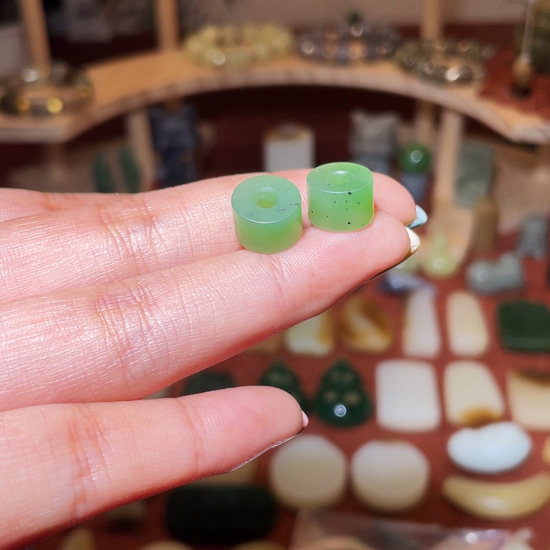 颈饰未镶嵌和田玉布***蛋