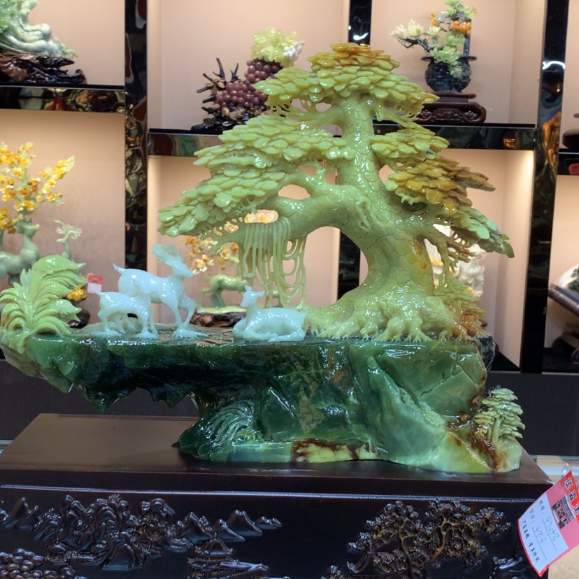 【闪购商品】蛇纹石玉摆件覆膜未镶嵌