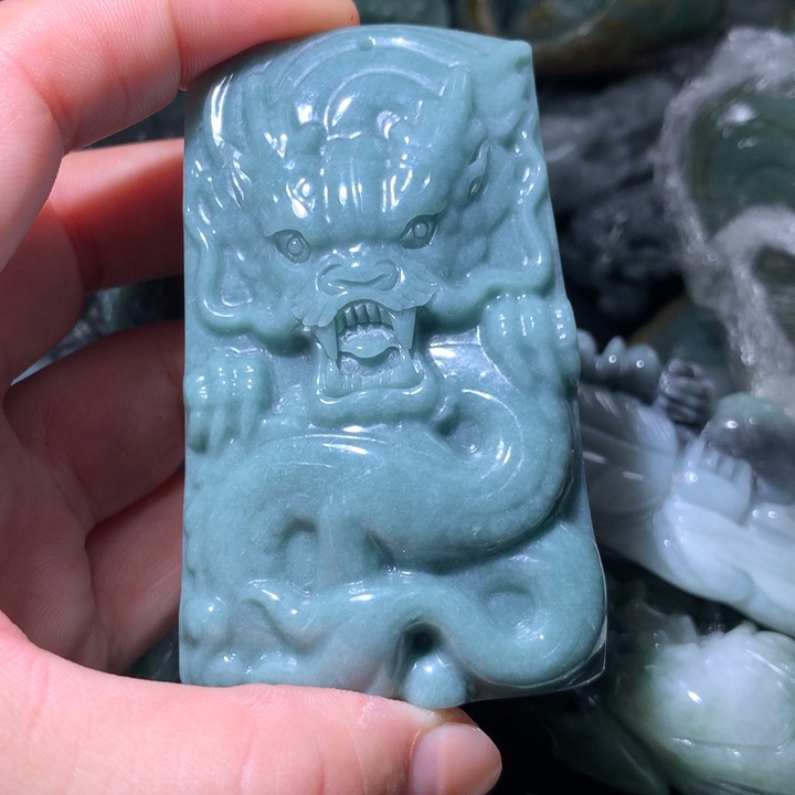 翡翠未镶嵌颈饰保真天然A貨翡翠