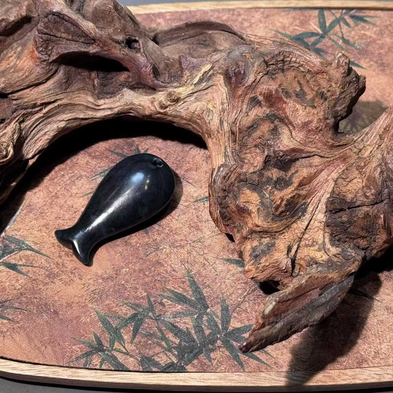 广西墨玉“墓碑料”小鱼（上班摸鱼）