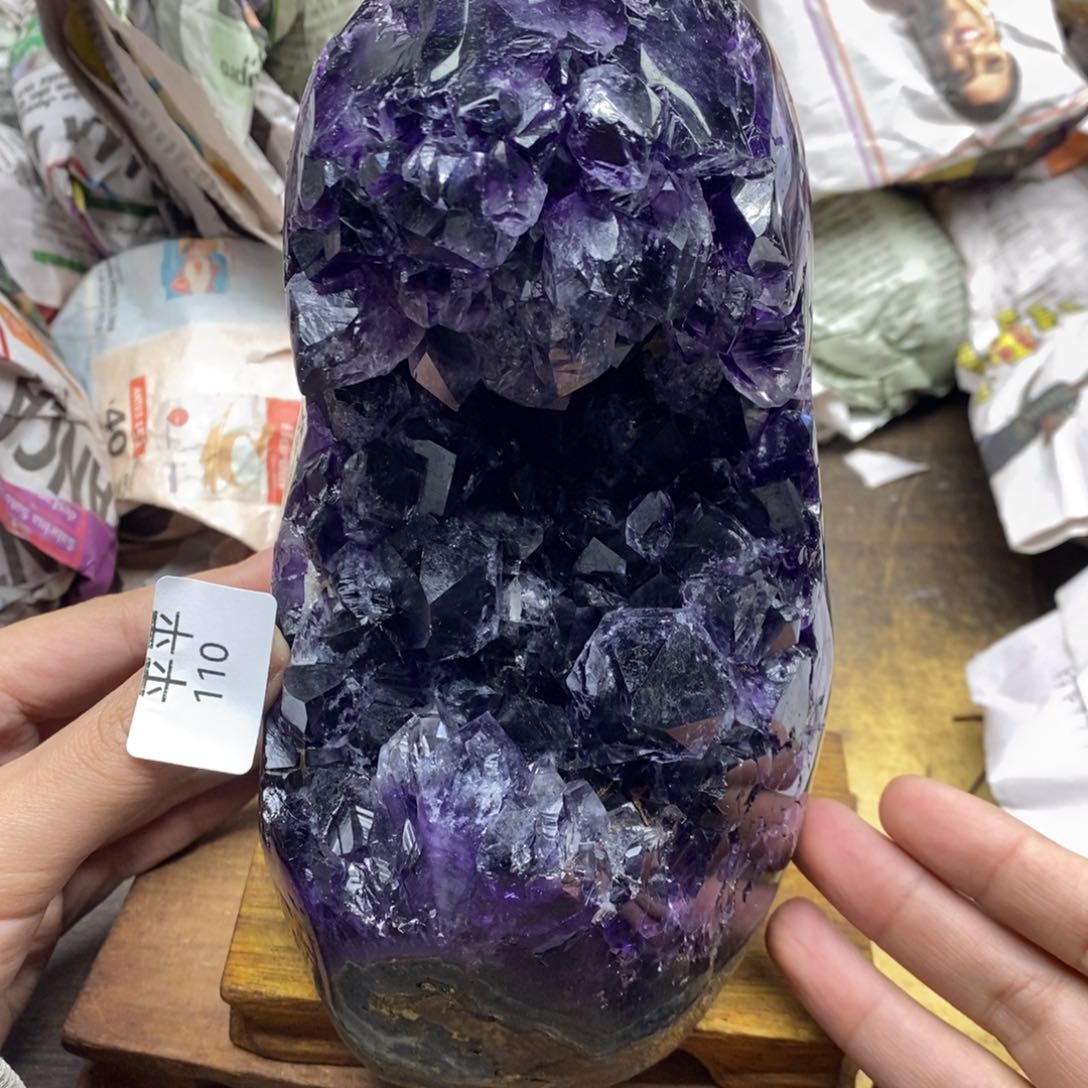 紫晶乌拉圭未镶嵌