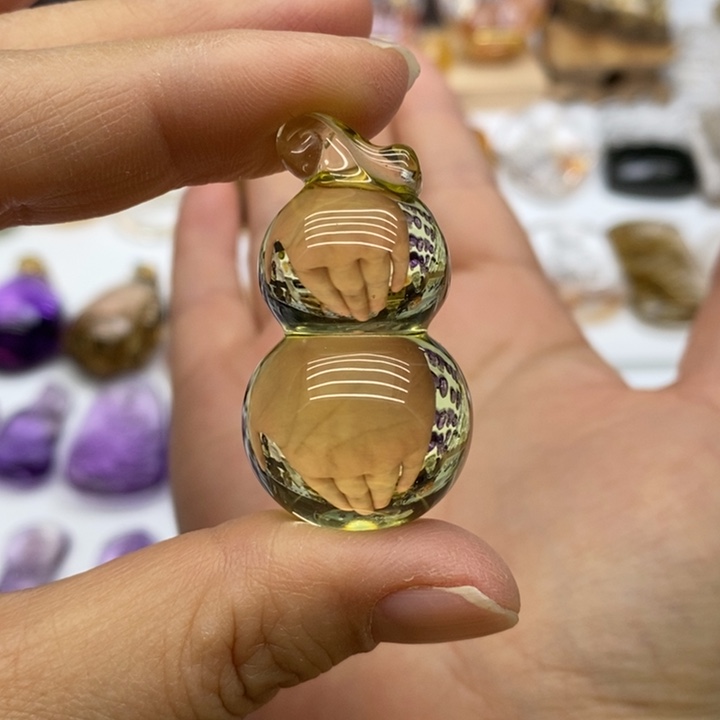 水晶颈饰未镶嵌都***爵定制