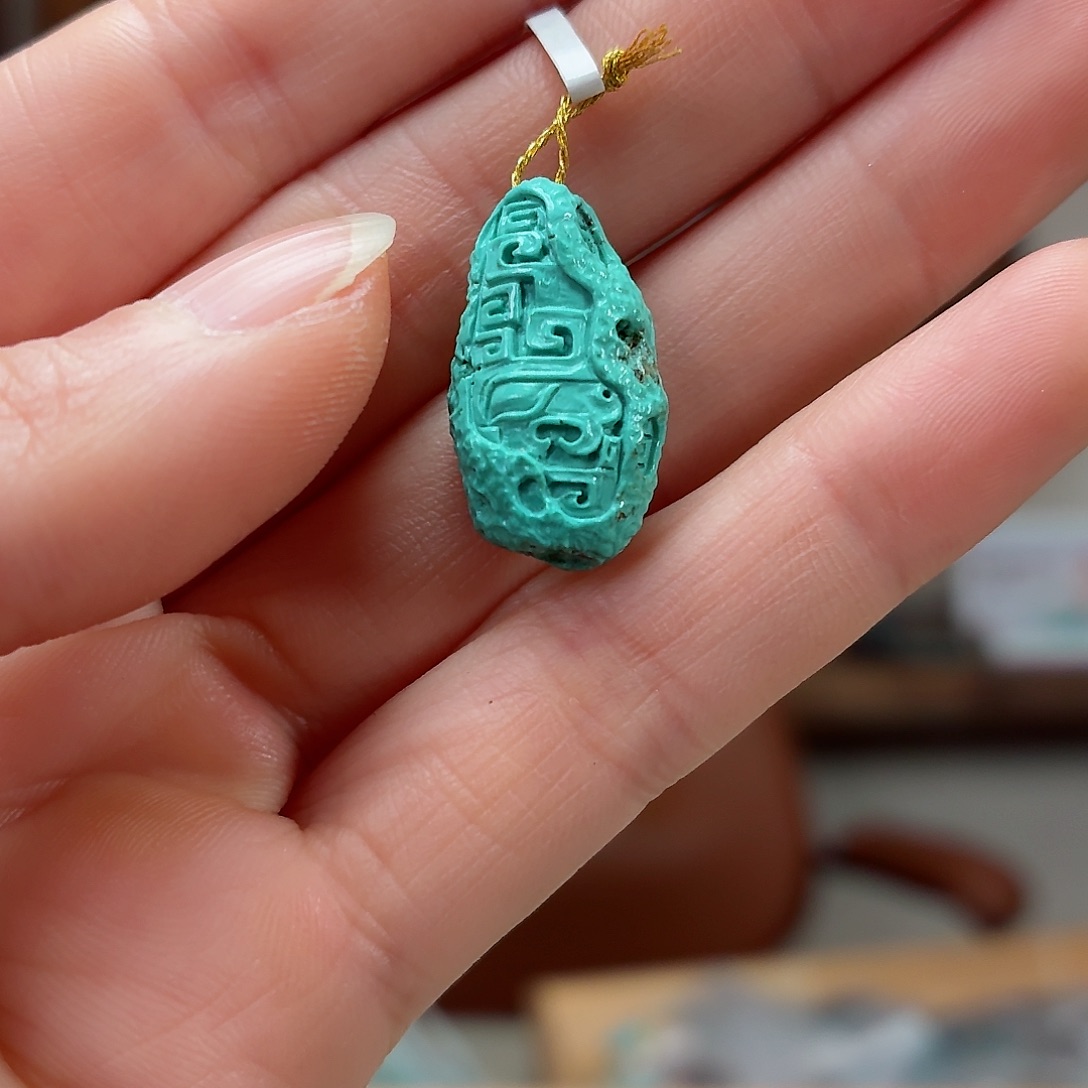 未镶嵌绿松石珠宝奇石