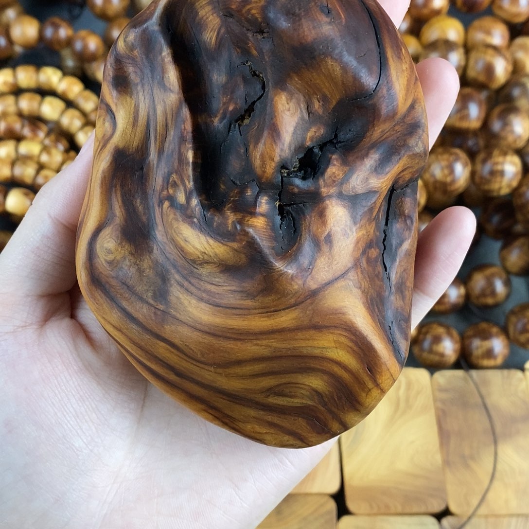 柏木（崖柏）把件随形