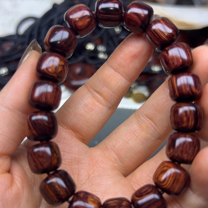 手串/手链花梨木类海南红降12老型黑金天花板超一档24