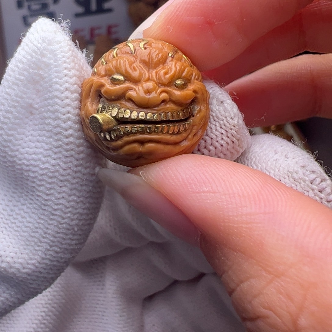 把件猴头核桃镶嵌款烟鬼全品有正常封口线
