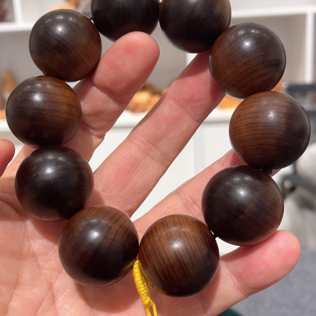 【闪购商品】柏木（崖柏）2.5雷击手串
