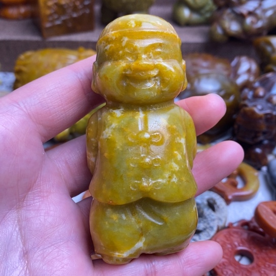 蛇纹石玉未镶嵌颈饰82