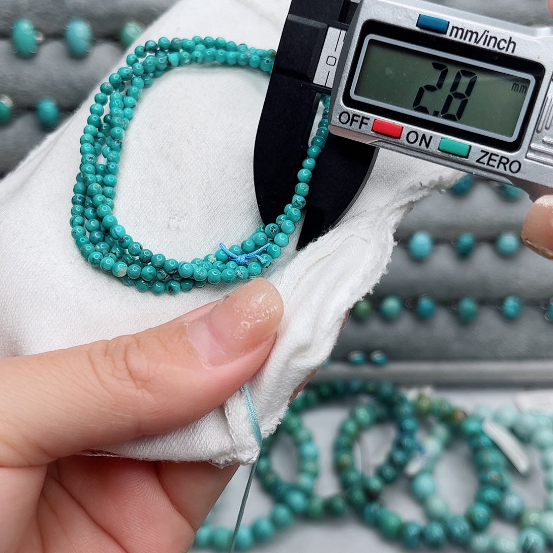 绿松石绿松石未镶嵌