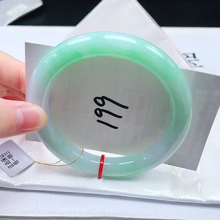 翡翠手镯（圆镯）未镶嵌缅甸天然a货手镯57