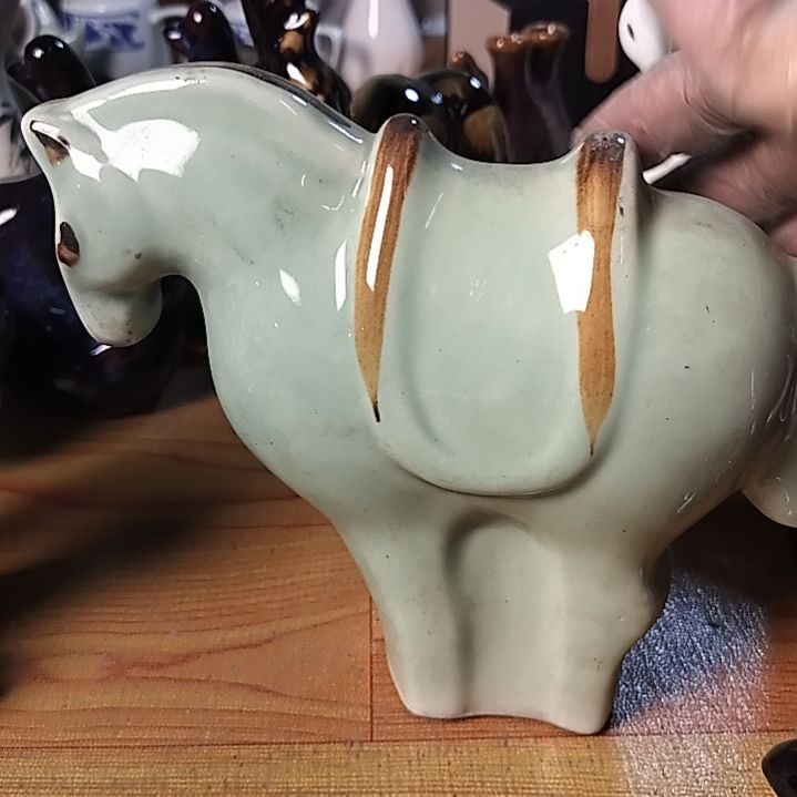 盘瓷片陶瓷杯盘壶碗都有