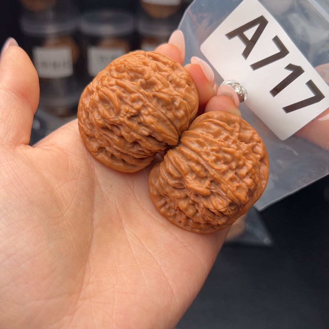 文玩核桃吊坠四座楼47