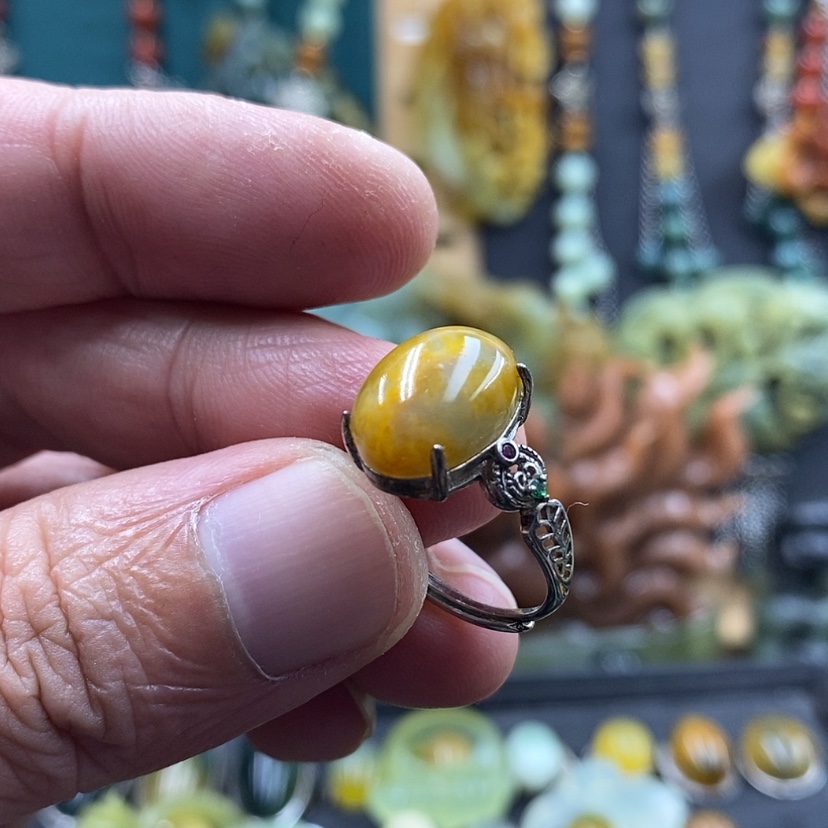 【闪购商品】银S925镶嵌岫玉戒指