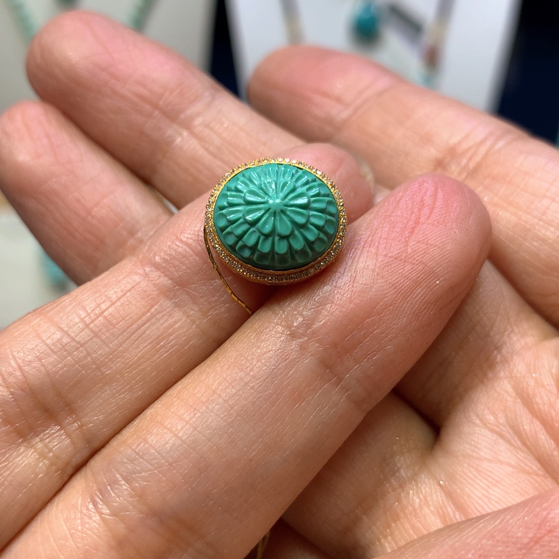 18K金镶嵌绿松石多拉