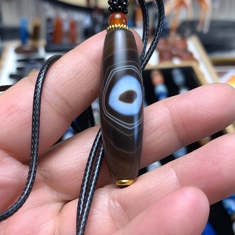 玛瑙/玉髓颈饰合金