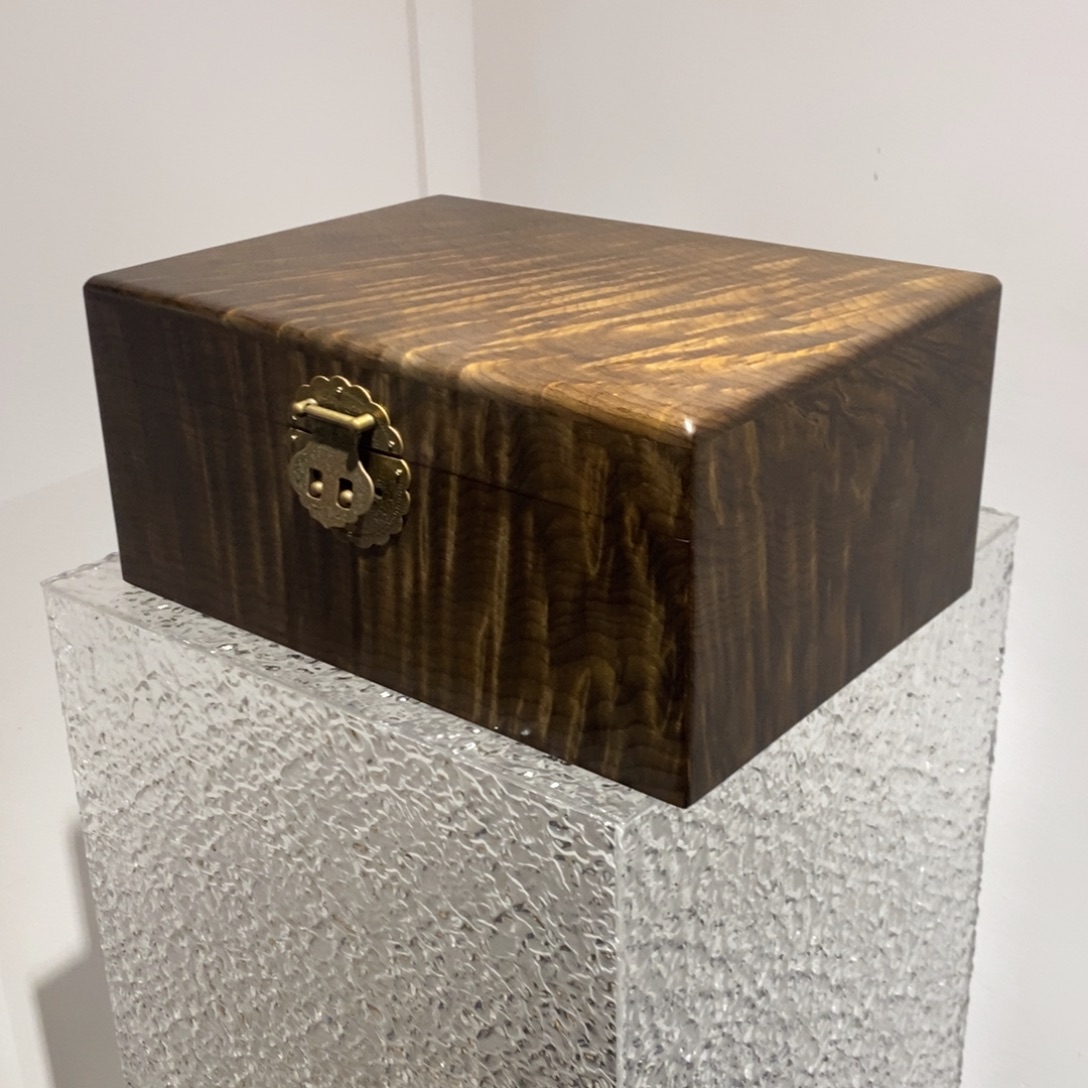 金丝楠金丝楠乌木绿料满水波宝箱