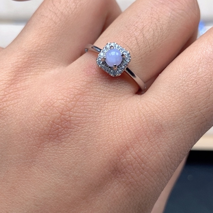 翡翠未镶嵌戒指戒指