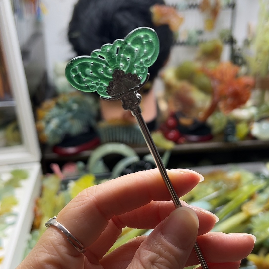 翡翠发饰合金蝴蝶发簪