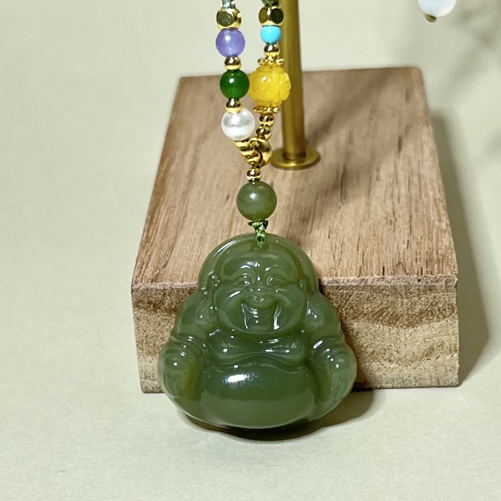 天然新疆和田玉皇后多巴胺配色弥勒佛吊坠