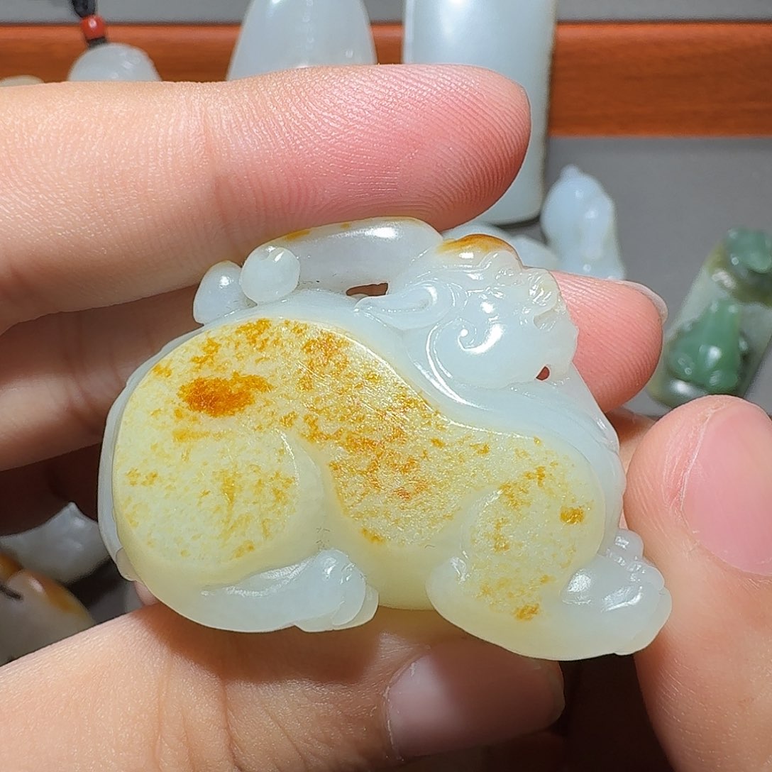 和田玉挂件未镶嵌