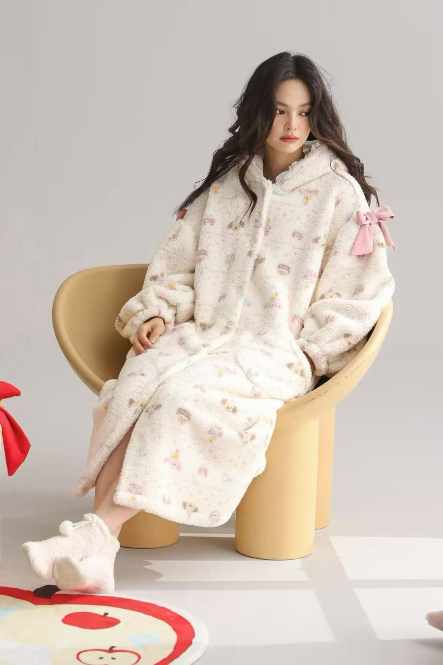 乌拉拉绒睡衣袍可外穿