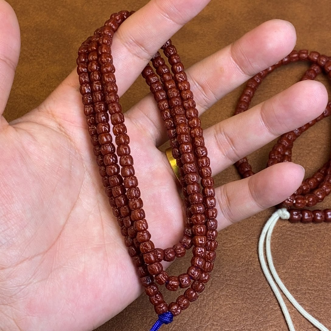 T***r金刚菩提吊坠佛手