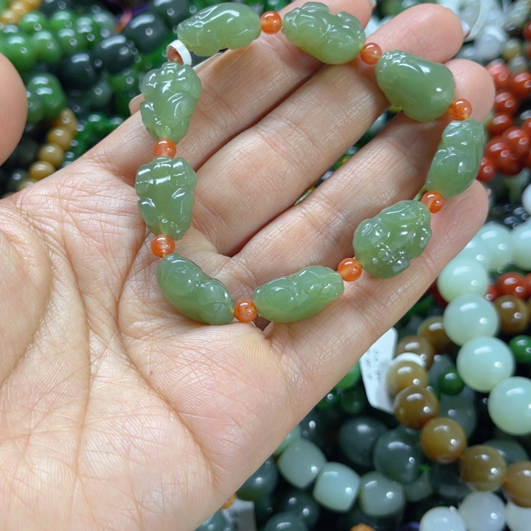 未镶嵌手链和田玉