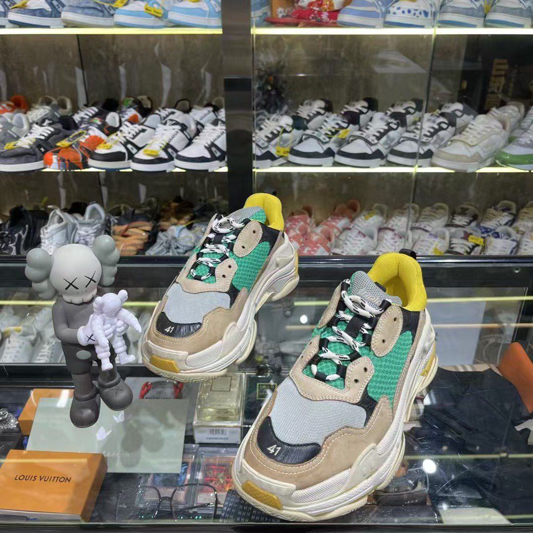 99新 Balenciaga/巴黎世家 41码/Triples咖喱黄时尚老爹鞋 休闲鞋