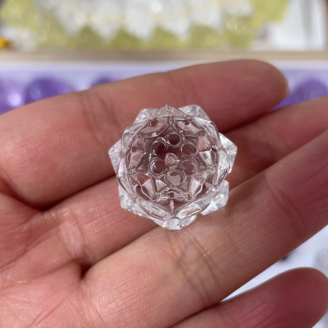 水晶莲花吊坠未镶嵌