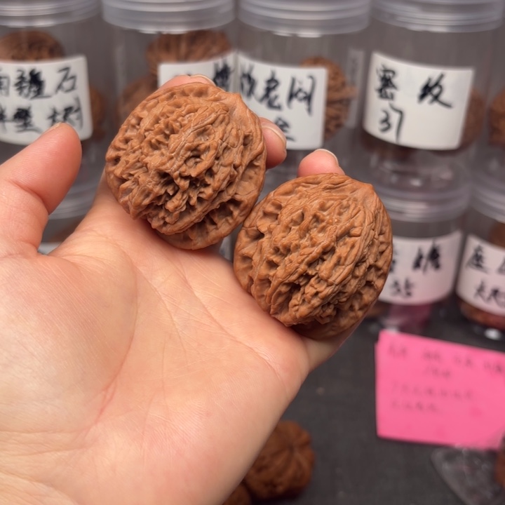 桃核把件44麦穗虎头