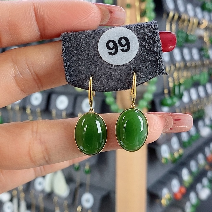 和田玉耳饰18K金镶嵌