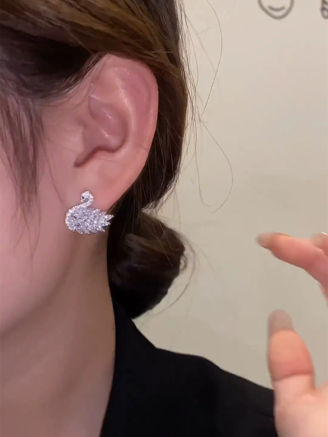 铜合金耳饰 2007精致小巧天鹅耳钉