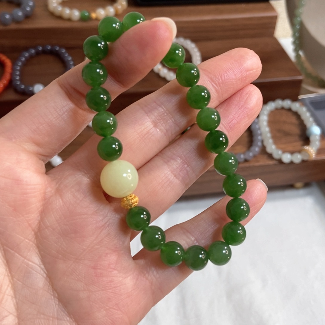 和田玉手链18K金镶嵌8mm冰阳绿