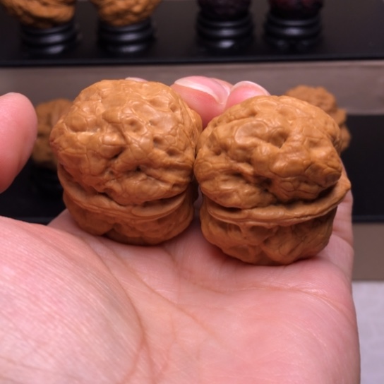文玩核桃把件鸿*金蟾疙瘩包15