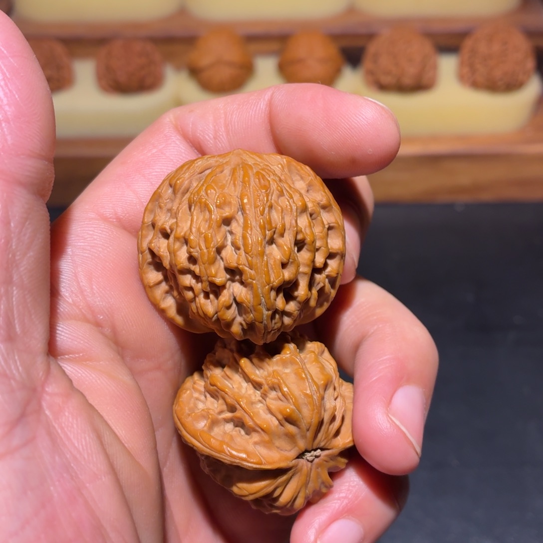 文玩核桃吊坠房山磨盘